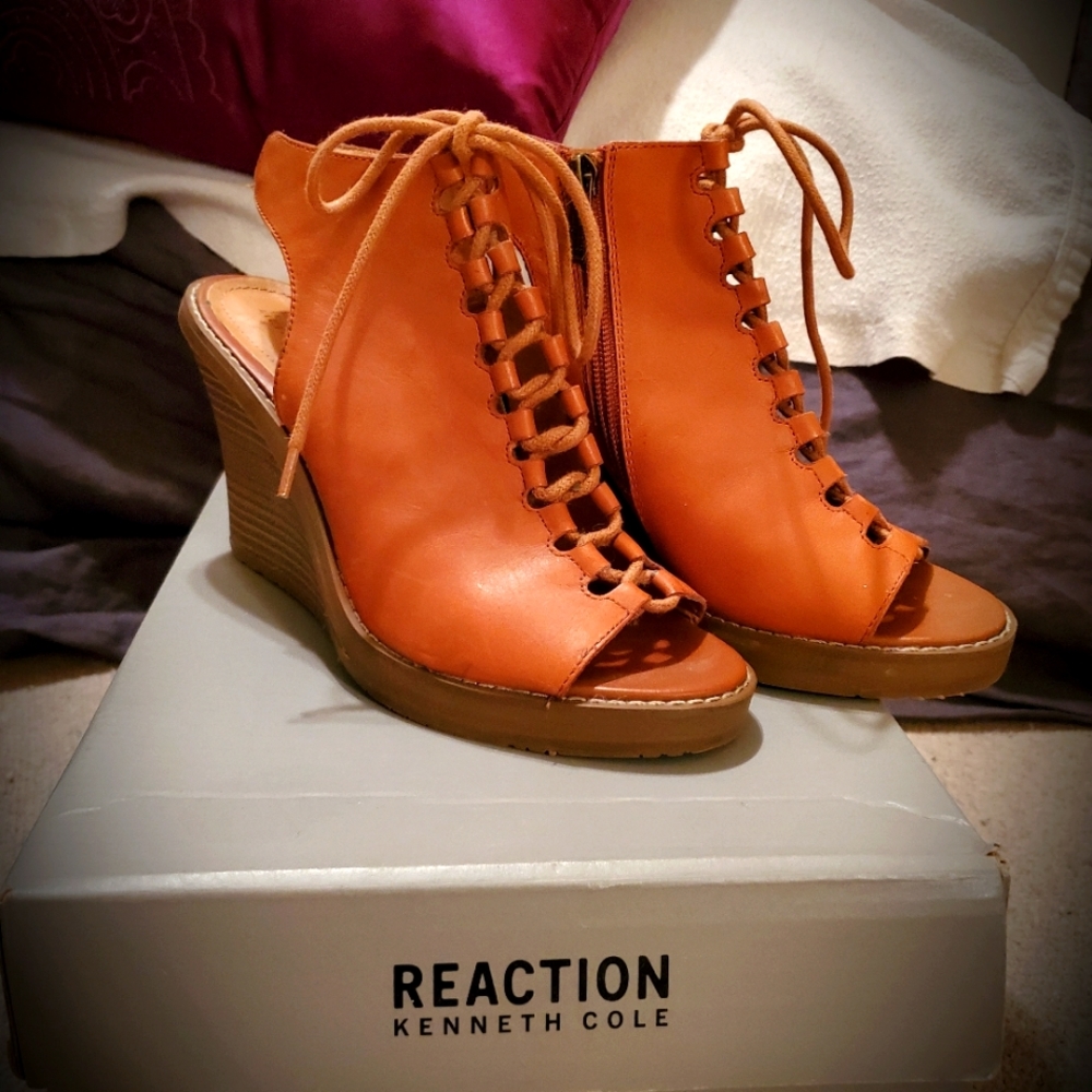NEW Kenneth Cole Platform Wedges